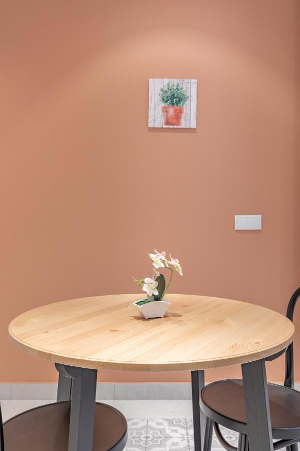Gorgeous Apartment Close To City Centre Valência Exterior foto