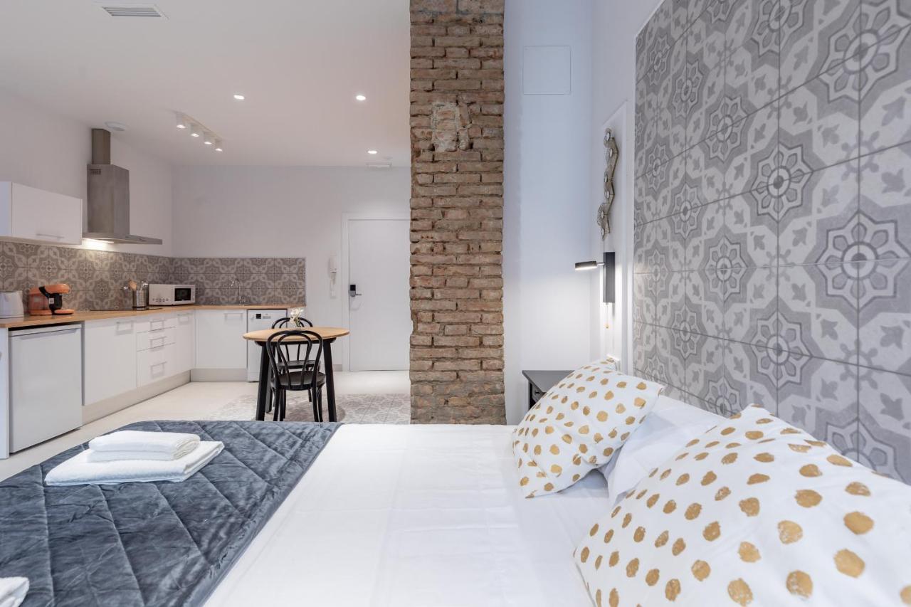 Gorgeous Apartment Close To City Centre Valência Exterior foto