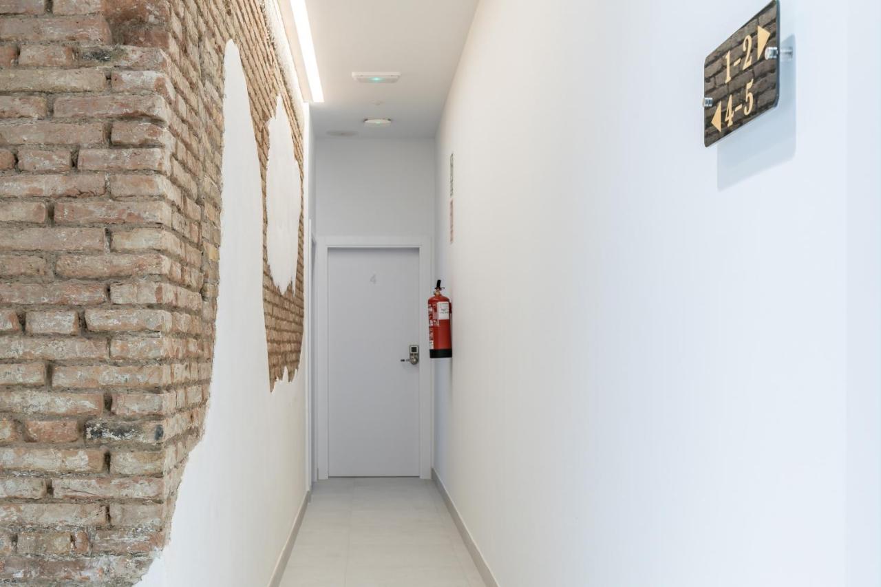 Gorgeous Apartment Close To City Centre Valência Exterior foto